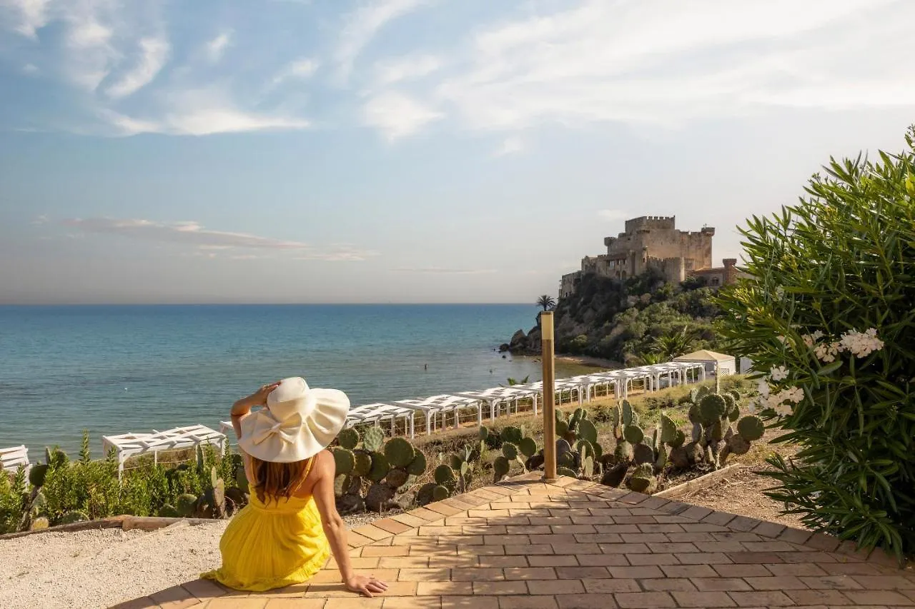 Falconara Greenblu Resort Licata 4*,
